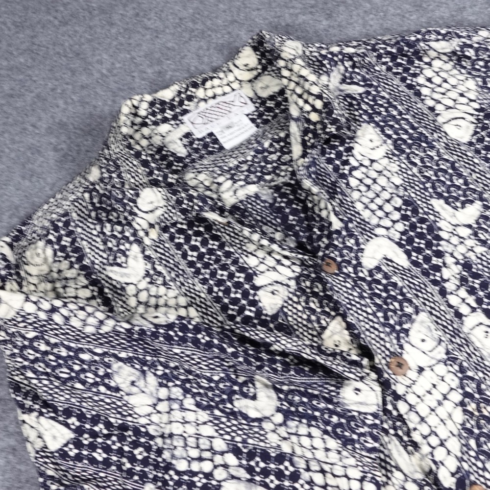 Back East Santa Barbara Mens XL Rayon Batik Fish Print Button Down Shirt